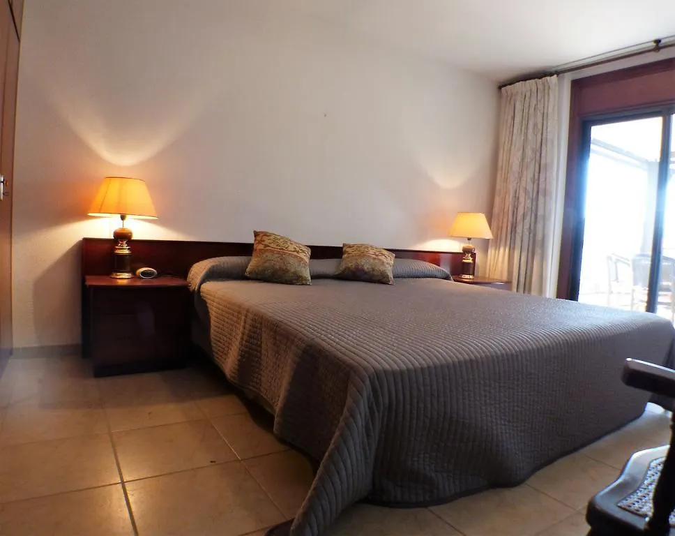 Sunandbed Formentor Apartman Salou 0*,  Spanyolország